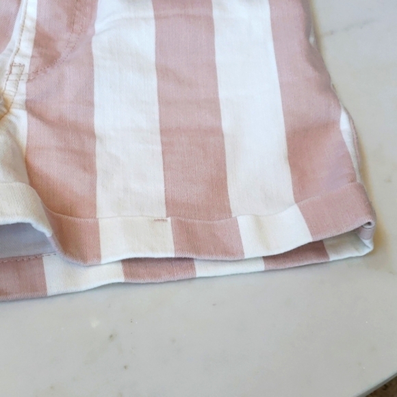 Forever 21 pink & white striped shorts size 8 - Picture 4 of 4